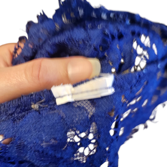 J Crew blue lace high collared long sleeve top with long sleeves, size 4 - Picture 4 of 5